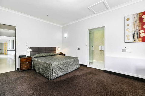 Comfort Inn Parklands Calliope - Accommodation Batemans Bay 6