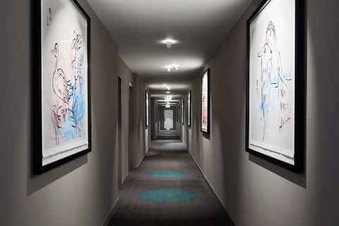 The Chen - Art Series - Accommodation Batemans Bay 14