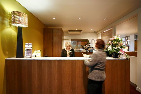 Best Western Plus The Tudor-Box Hill - Accommodation Batemans Bay 1