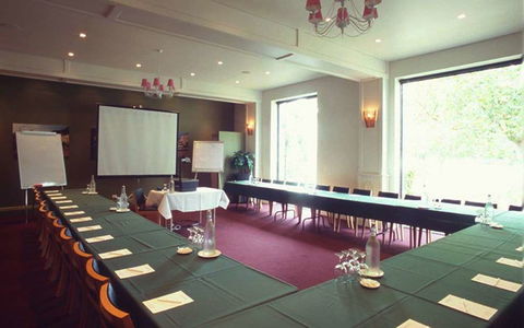 Best Western Plus The Tudor-Box Hill - Accommodation Batemans Bay 8