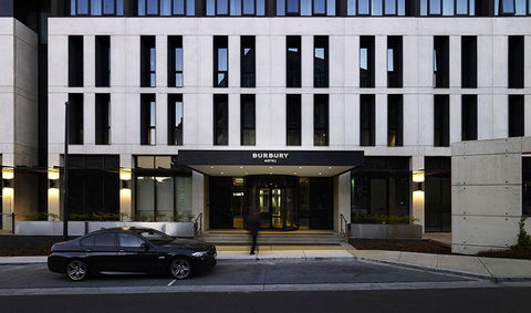 Burbury Hotel - Accommodation Batemans Bay 0