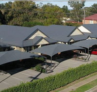 Francis Phillip Motor Inn  The Lodge - Accommodation Batemans Bay
