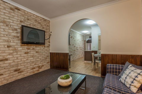 Highlander Motor Inn - Accommodation Batemans Bay 1
