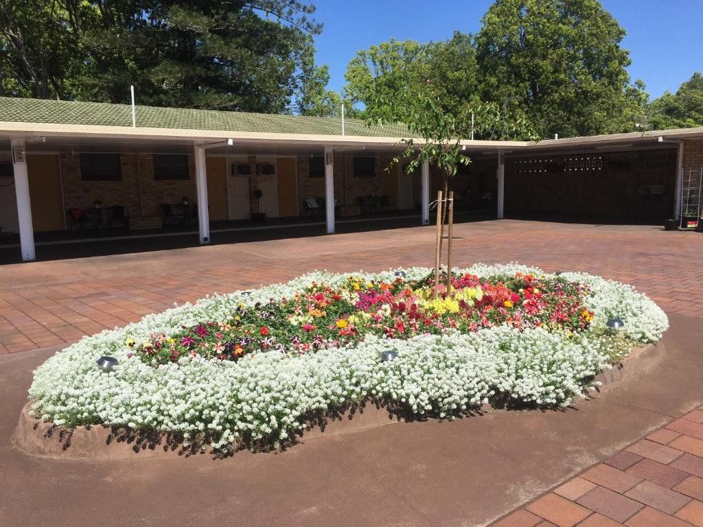 Harristown QLD Accommodation Batemans Bay