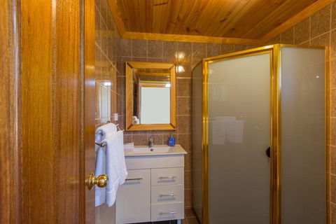 Black Gold Country Cabins and Motel - Accommodation Batemans Bay 5