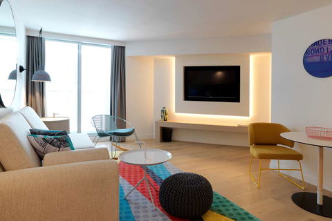 QT Bondi - Accommodation Batemans Bay 9