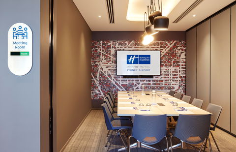Holiday Inn Express Sydney Airport - Accommodation Batemans Bay 9