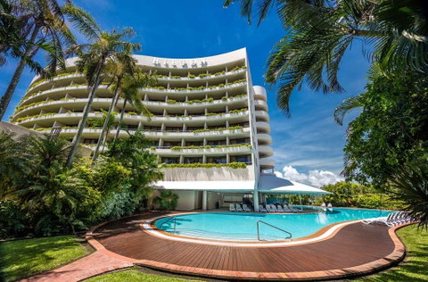 Hilton Cairns - Accommodation Batemans Bay 6