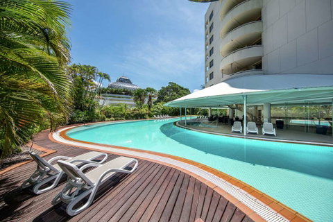 Hilton Cairns - Accommodation Batemans Bay 8