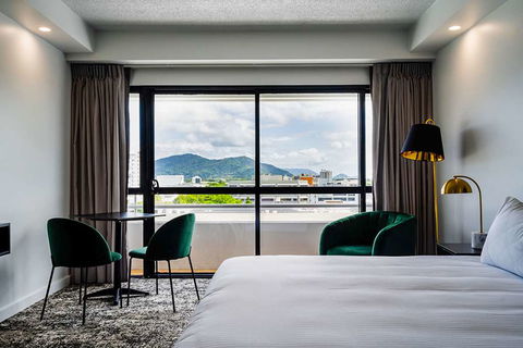 The Benson Hotel - Accommodation Batemans Bay 4