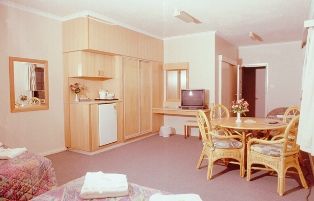 The Abbott Boutique Hotel - Accommodation Batemans Bay 3
