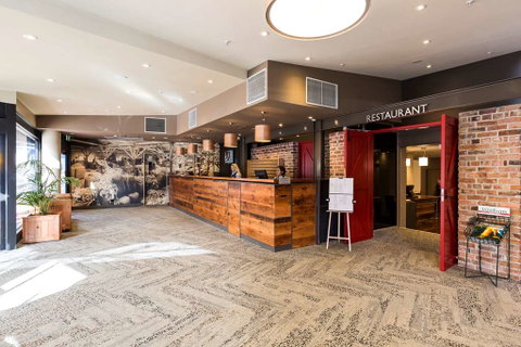 The Old Woolstore Apartment Hotel - Accommodation Batemans Bay 2