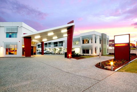 Platinum International - Accommodation Batemans Bay 1