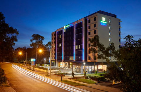 Holiday Inn Express Sydney Macquarie Pk - Accommodation Batemans Bay 0