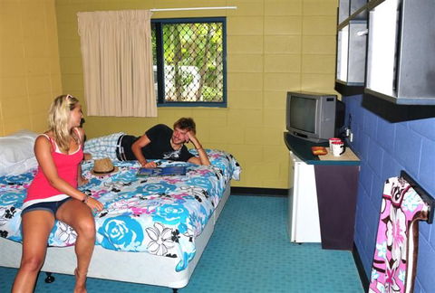 Nomads Cairns Backpackers Resort - Accommodation Batemans Bay 2