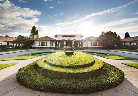 Hyatt Hotel Canberra- A Park Hyatt Hotel - Accommodation Batemans Bay 0