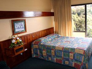 Village Family Motor Inn - Accommodation Batemans Bay 0