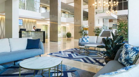 Pacific Hotel Cairns - Accommodation Batemans Bay 2