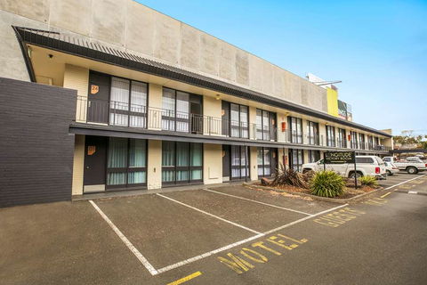 Matthew Flinders Hotel, A NightCap Hotel - Accommodation Batemans Bay 1