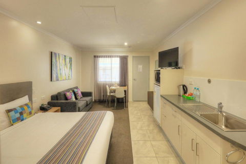 Roma Central Motel - Accommodation Batemans Bay 0