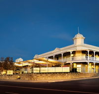 Tradewinds Hotel - Accommodation Batemans Bay