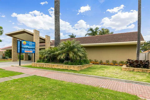 Comfort Inn - Accommodation Batemans Bay 2
