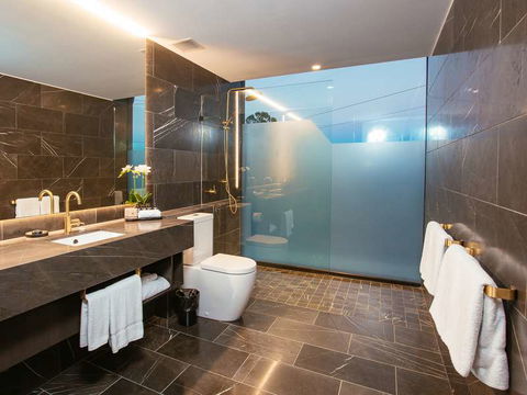 Eatons Hill Hotel - Accommodation Batemans Bay 2