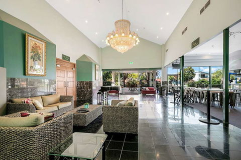 Comfort Hotel Pacific Cleveland - Accommodation Batemans Bay 1