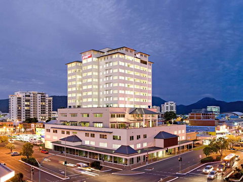 Cairns Central Plaza Apartment - Accommodation Batemans Bay 0