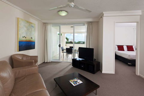 Cairns Central Plaza Apartment - Accommodation Batemans Bay 1