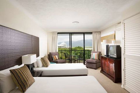 Mantra Esplanade - Accommodation Batemans Bay 2