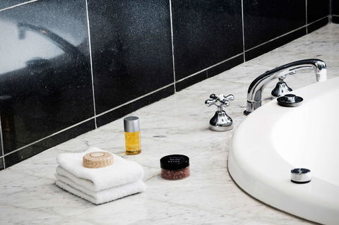 Hyatt Hotel Canberra - A Park Hyatt Hotel - Accommodation Batemans Bay 42