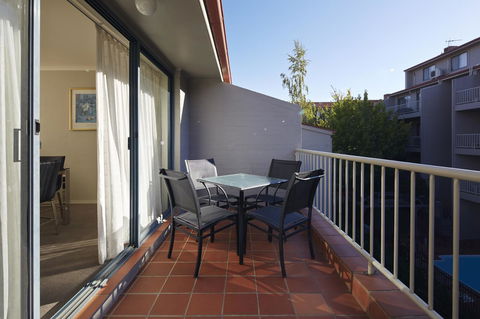 Pinnacle Apartments - Accommodation Batemans Bay 5