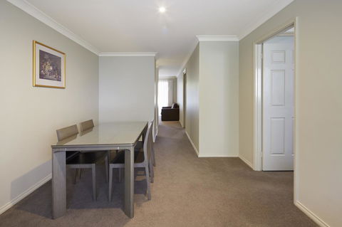 Pinnacle Apartments - Accommodation Batemans Bay 4