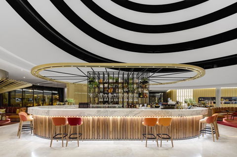 Vibe Hotel Canberra - Accommodation Batemans Bay 1