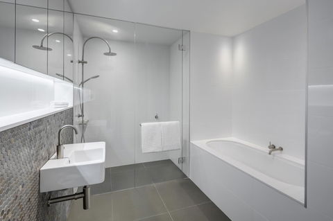 Vibe Hotel Canberra - Accommodation Batemans Bay 32