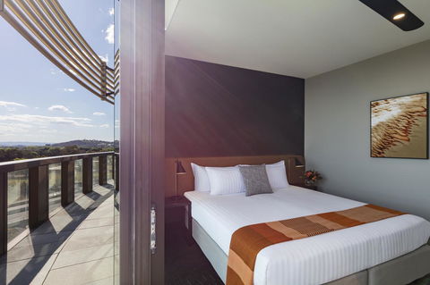 Vibe Hotel Canberra - Accommodation Batemans Bay 10