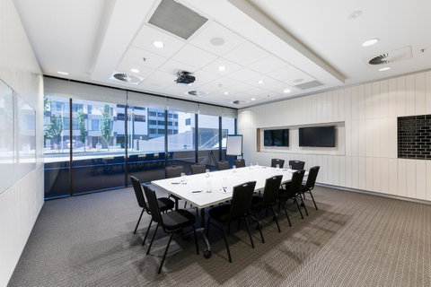 Abode Woden - Accommodation Batemans Bay 11