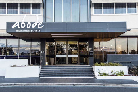 Abode Woden - Accommodation Batemans Bay 22