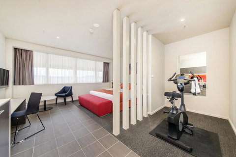 Abode Woden - Accommodation Batemans Bay 14