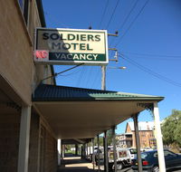 Soldiers Motel - Accommodation Batemans Bay