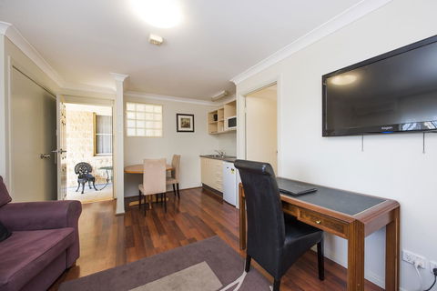 Soldiers Motel - Accommodation Batemans Bay 6