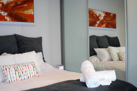Modern Executive Apt@Barton*1BR*WiFi*Gym*Secure Parking*Canberra - Accommodation Batemans Bay 1