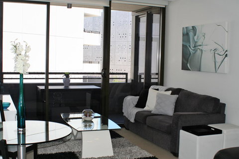 Modern Executive Apt@Barton*1BR*WiFi*Gym*Secure Parking*Canberra - Accommodation Batemans Bay 0