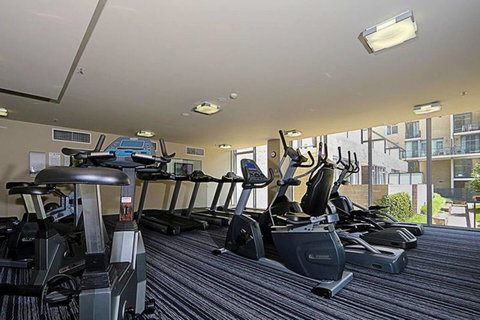 Spacious 1BR Stylish New Acton Apartment +Parking - Accommodation Batemans Bay 19