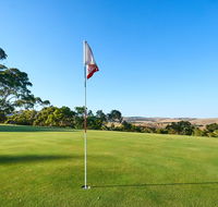 New Terry Hotel  Golf Resort - Accommodation Batemans Bay