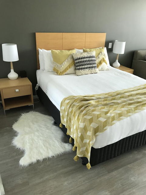 Ocean View Luxury Apartment & Suite - Accommodation Batemans Bay 20