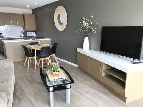 Ocean View Luxury Apartment & Suite - Accommodation Batemans Bay 40