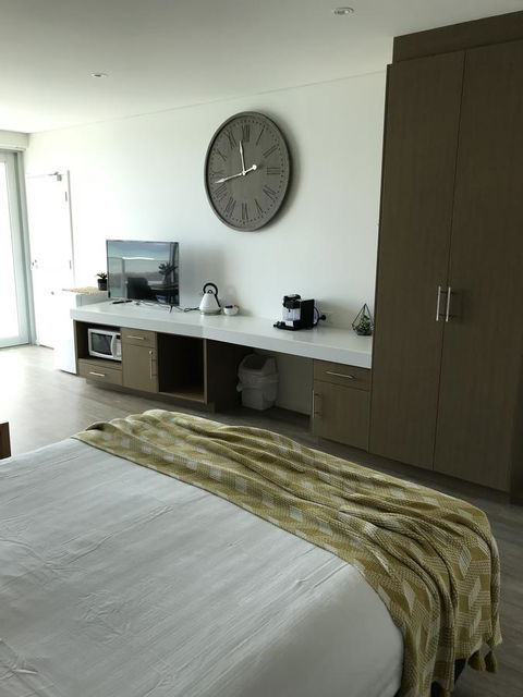 Ocean View Luxury Apartment & Suite - Accommodation Batemans Bay 14