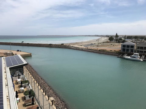 Ocean View Luxury Apartment & Suite - Accommodation Batemans Bay 7